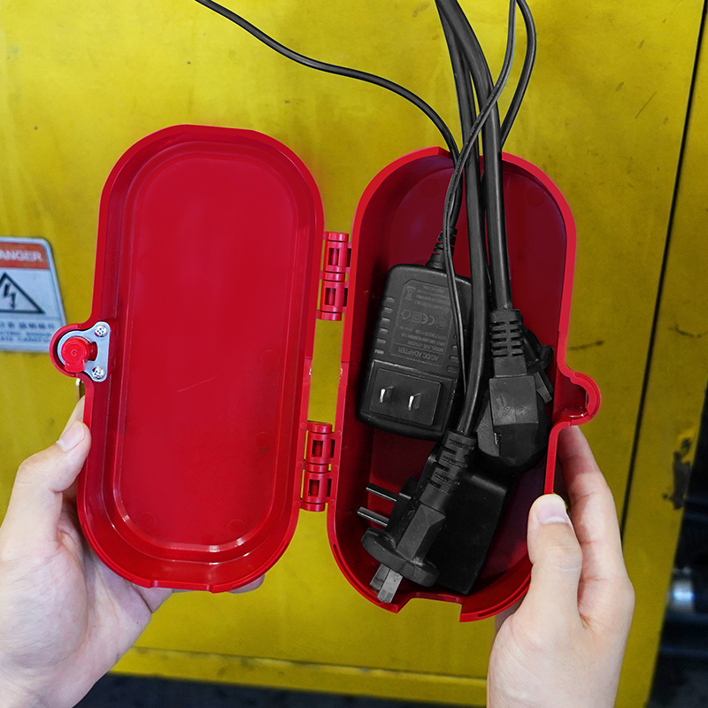 DPC3 Electrical Plug Locking Box | BOZZYS